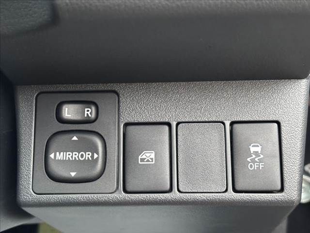 DAIHATSU COPEN 2019 Image 31