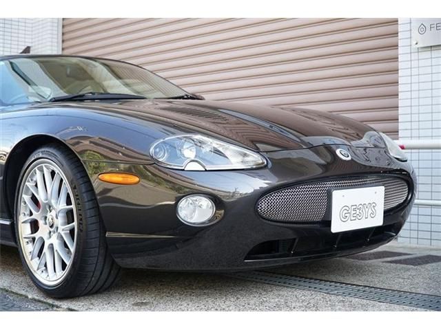 JAGUAR XKSERIES COUP 2006 Image 31