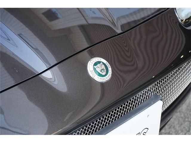 JAGUAR XKSERIES COUP 2006 Image 31