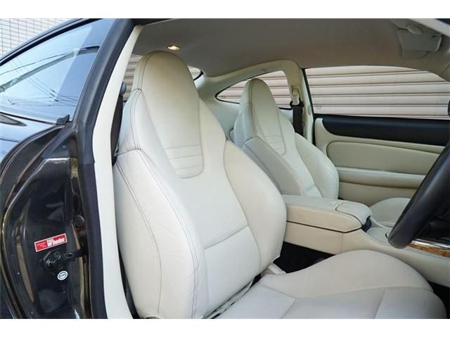 JAGUAR XKSERIES COUP 2006 Image 31