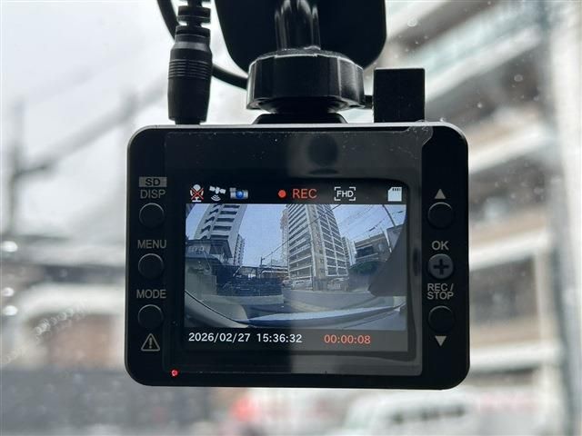 VOLVO XC60 2017 Image 31