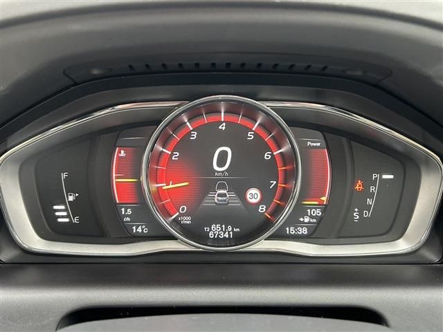 VOLVO XC60 2017 Image 31