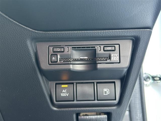 TOYOTA PRIUS 2023 Image 31