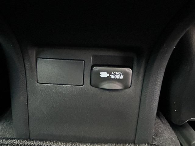 TOYOTA PRIUS 2023 Image 31