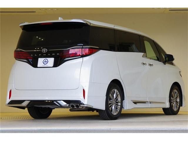 TOYOTA ALPHARD 2025 Image 31