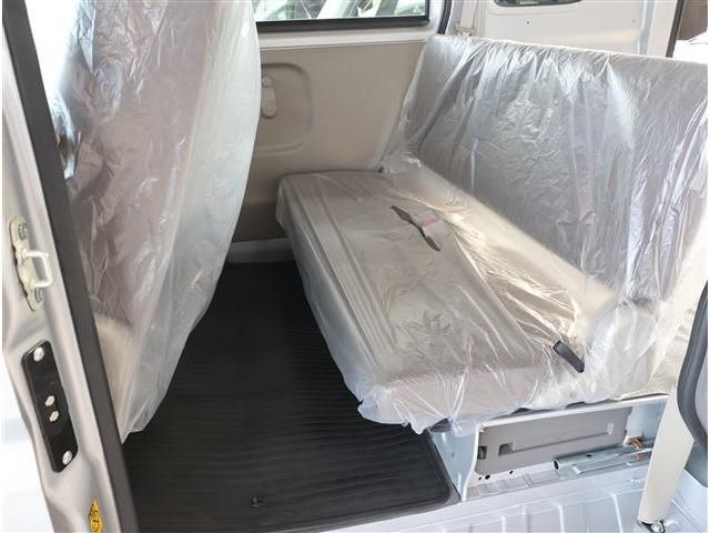 MITSUBISHI MINICAB VAN 2024 Image 31