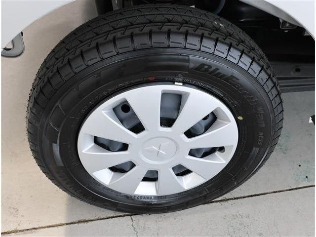 MITSUBISHI MINICAB VAN 2024 Image 31