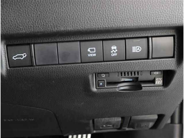 TOYOTA HARRIER 2WD 2020 Image 31