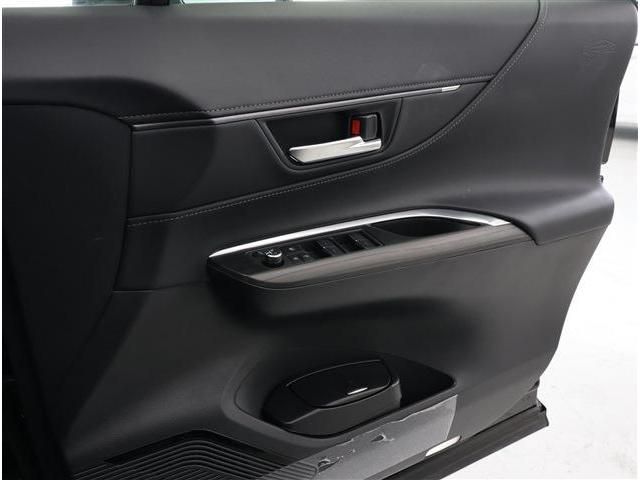 TOYOTA HARRIER 2WD 2020 Image 31