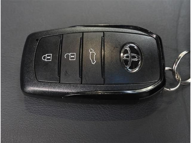 TOYOTA HARRIER 2WD 2020 Image 31