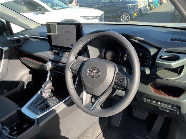 TOYOTA RAV4 4WD 2024 Image 31