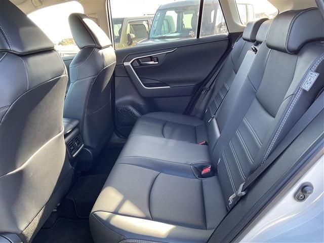 TOYOTA RAV4 4WD 2024 Image 31