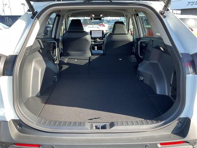 TOYOTA RAV4 4WD 2024 Image 31