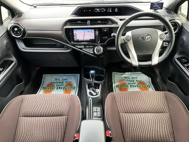 TOYOTA AQUA 2016 Image 31