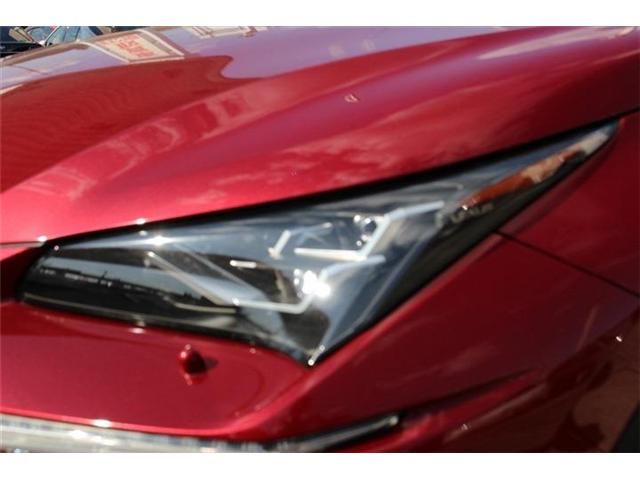 TOYOTA LEXUS NX300H 2017 Image 31