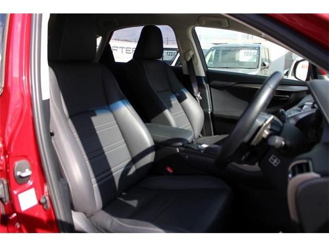 TOYOTA LEXUS NX300H 2017 Image 31