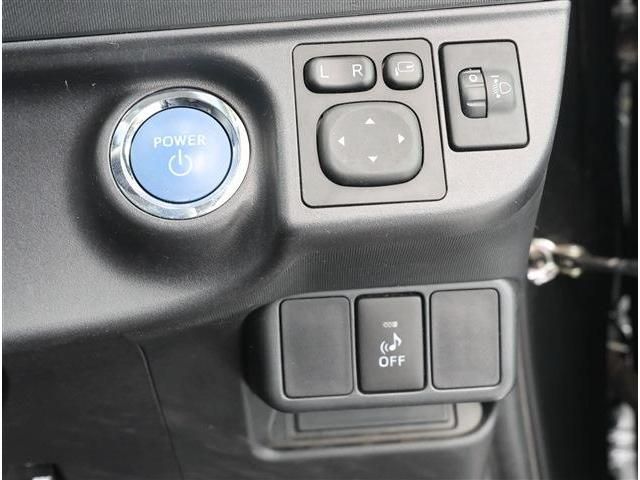 TOYOTA AQUA 2015 Image 31