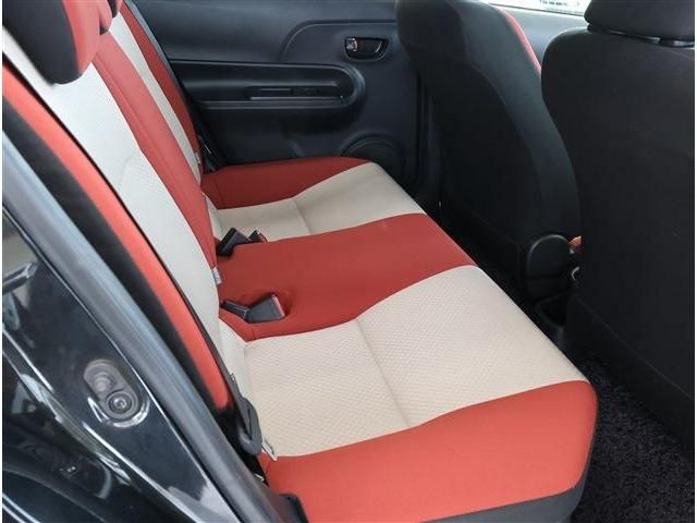 TOYOTA AQUA 2015 Image 31