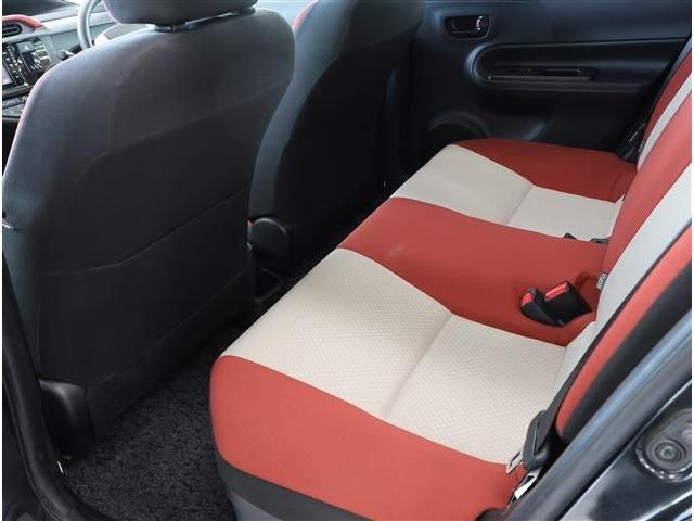 TOYOTA AQUA 2015 Image 31