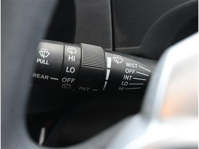 TOYOTA AQUA 2015 Image 31