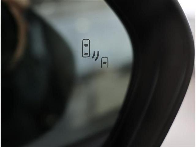 TOYOTA SIENTA HYBRID 2025 Image 31