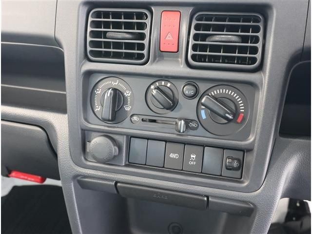 NISSAN NT100 CLIPPER 4WD 2022 Image 31