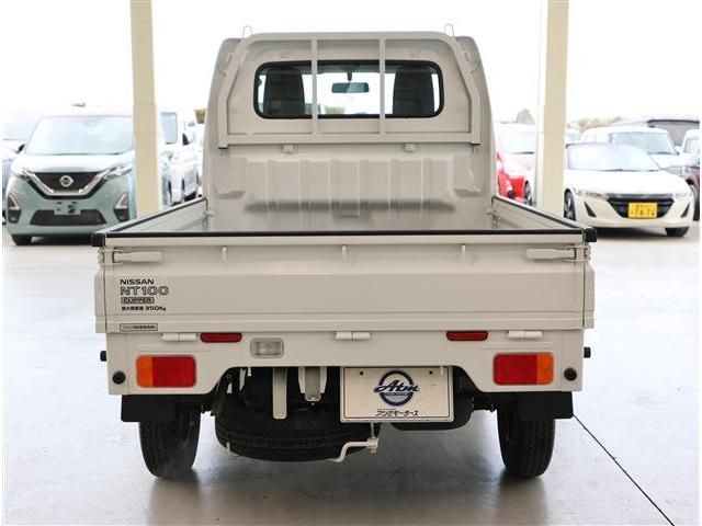 NISSAN NT100 CLIPPER 4WD 2022 Image 31