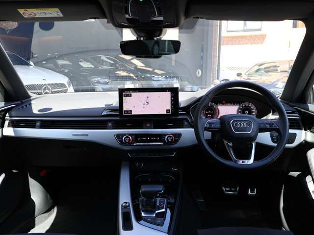 AUDI A4 AVANT 2023 Image 31