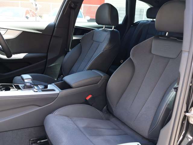 AUDI A4 AVANT 2023 Image 31