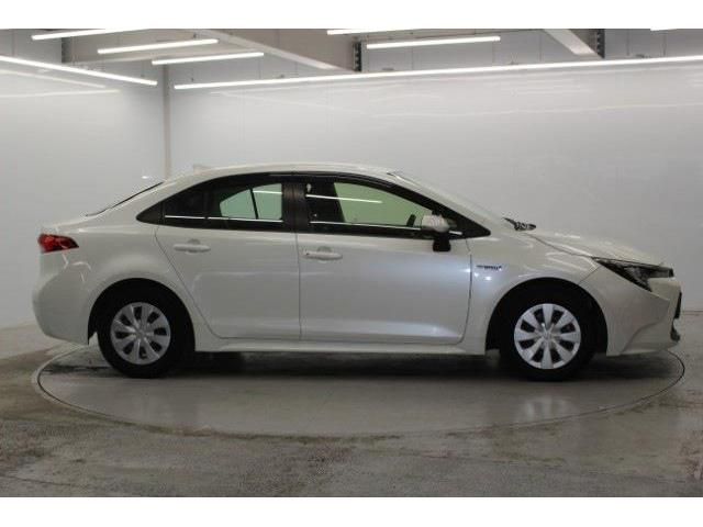 TOYOTA COROLLA SEDAN HYBRID 2019 Image 31