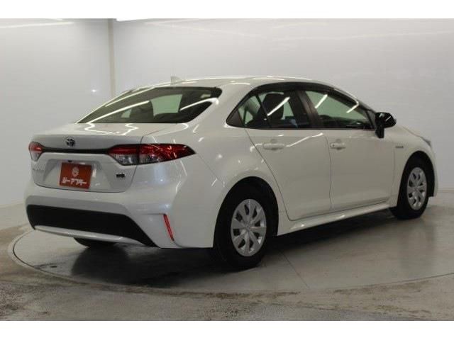 TOYOTA COROLLA SEDAN HYBRID 2019 Image 31