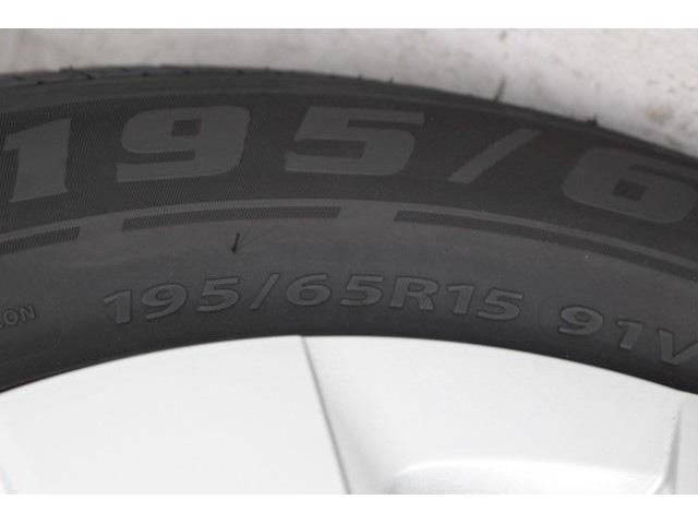 TOYOTA COROLLA SEDAN HYBRID 2019 Image 31