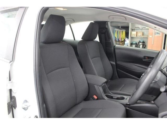 TOYOTA COROLLA SEDAN HYBRID 2019 Image 31