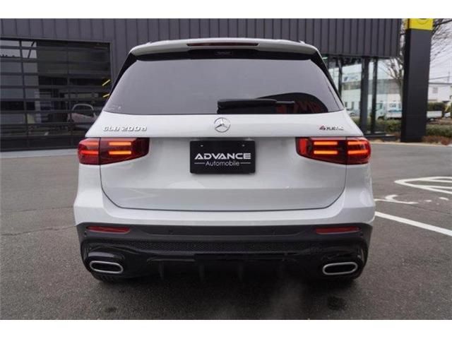 MERCEDES BENZ GLB 2024 Image 31