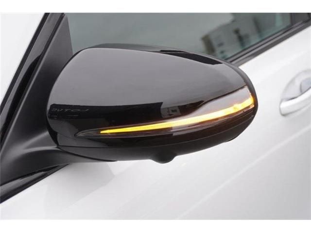 MERCEDES BENZ GLB 2024 Image 31