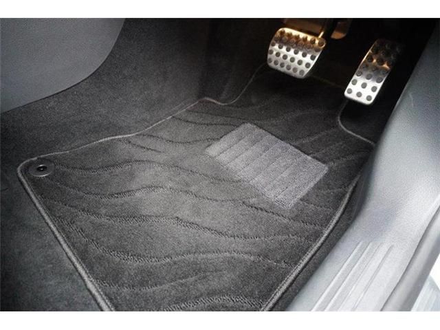 MERCEDES BENZ GLB 2024 Image 31