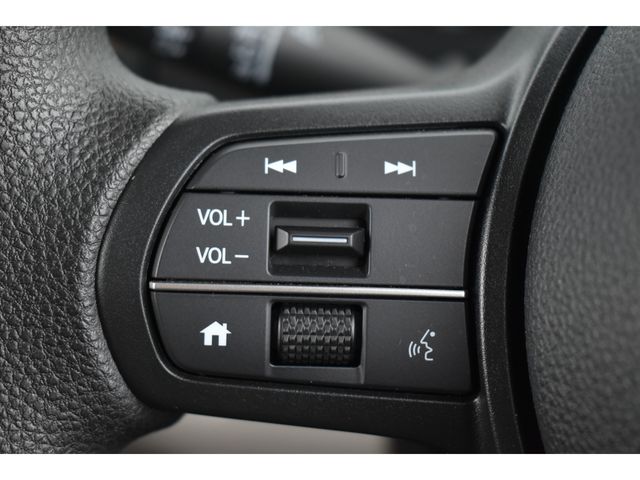 HONDA N BOX 2024 Image 31