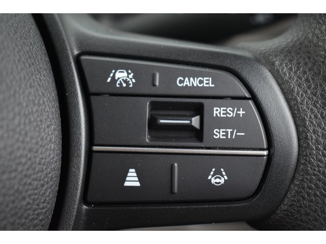 HONDA N BOX 2024 Image 31