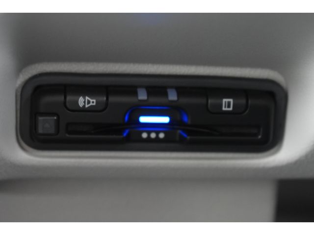 HONDA N BOX 2024 Image 31