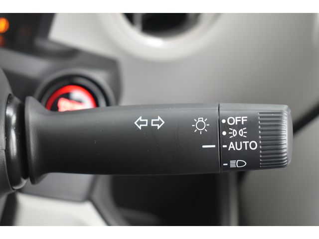 HONDA N BOX 2024 Image 31