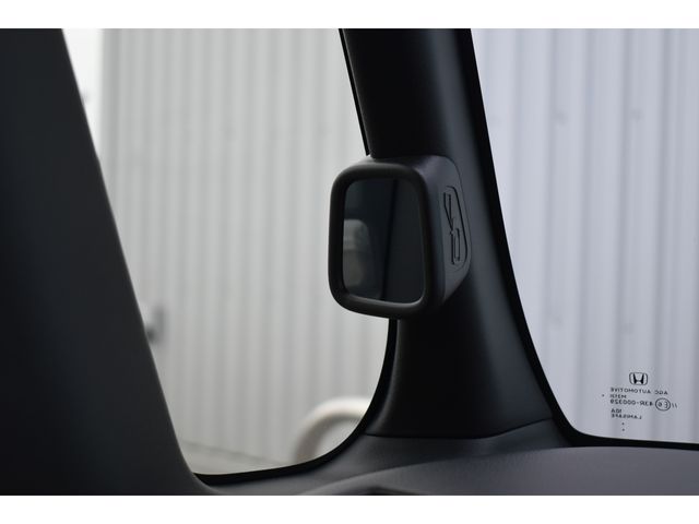 HONDA N BOX 2024 Image 31