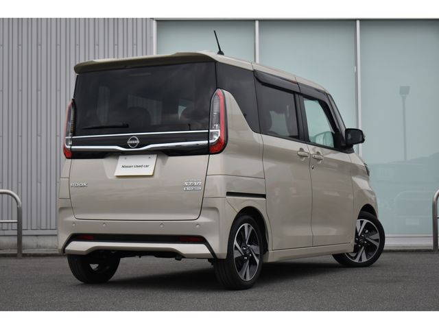 NISSAN ROOX 2025 Image 31