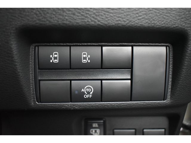 NISSAN ROOX 2025 Image 31