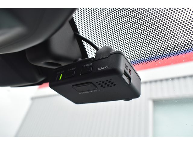 NISSAN LEAF 2020 Image 31