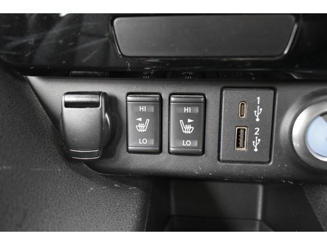 NISSAN LEAF 2020 Image 31