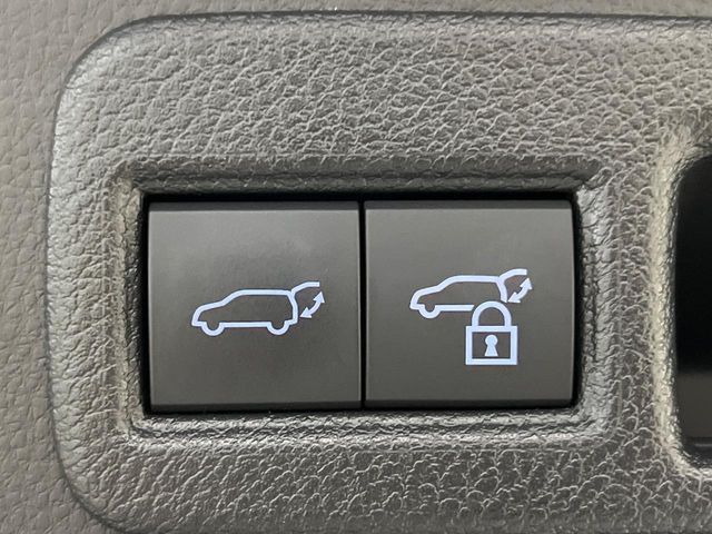 TOYOTA HARRIER 2WD 2021 Image 31