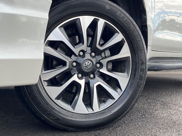 TOYOTA LANDCRUISER PRADO 2022 Image 31