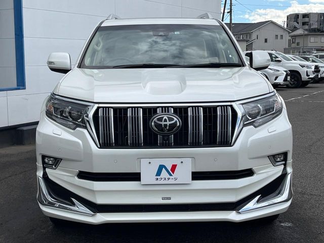 TOYOTA LANDCRUISER PRADO 2022 Image 31