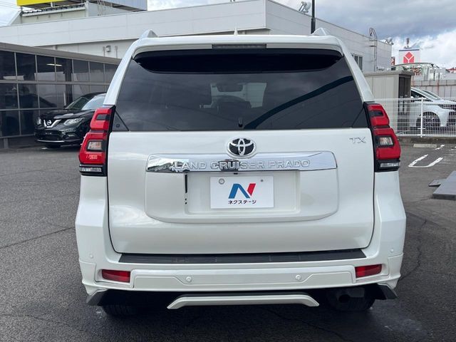 TOYOTA LANDCRUISER PRADO 2022 Image 31