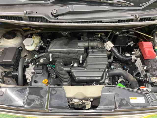 SUZUKI WAGON R STINGRAY 2018 Image 31